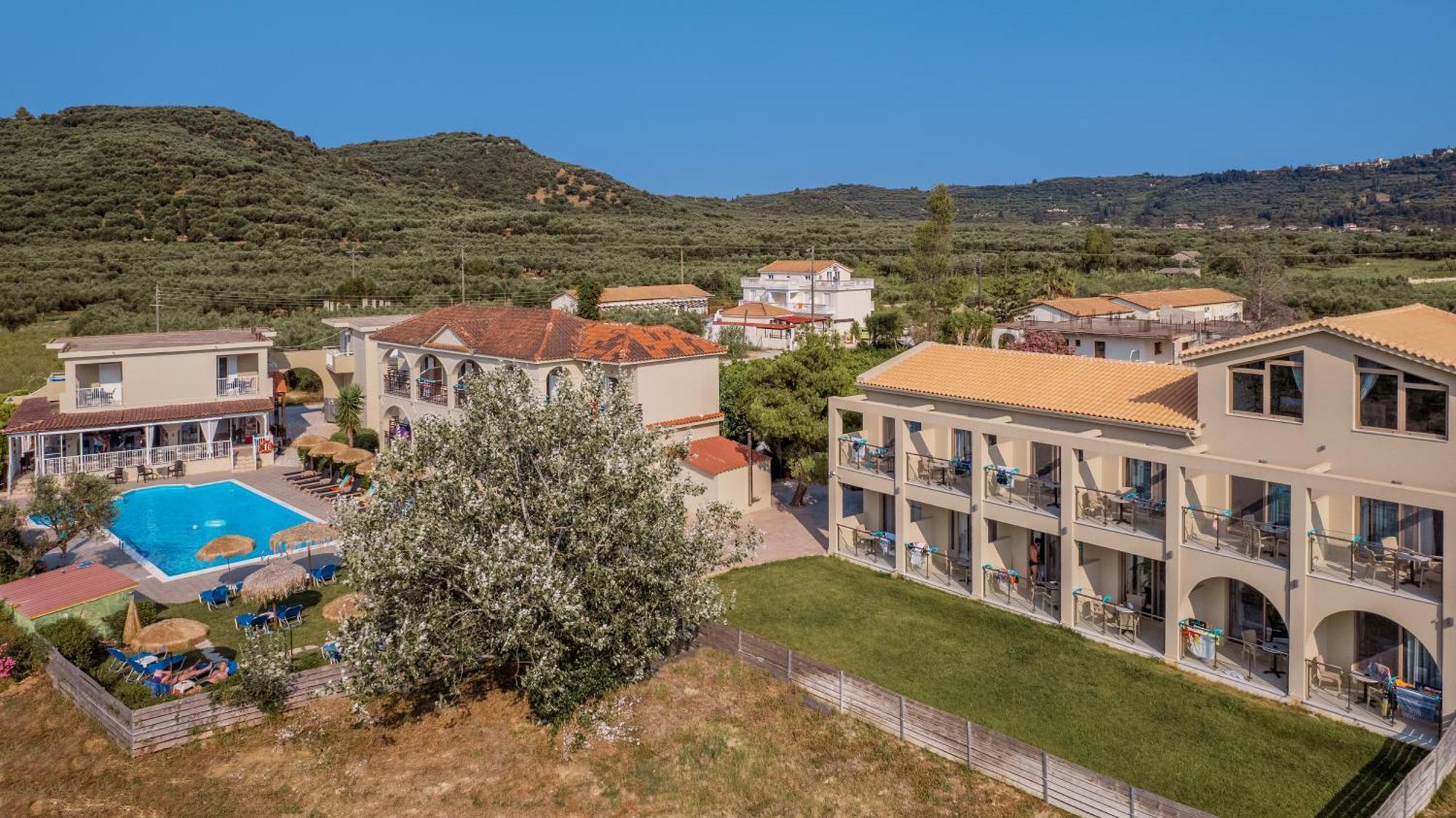 Grapevines Hotel Alikanás Exterior foto